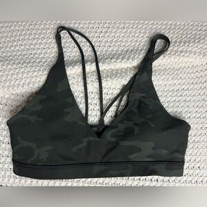 Lululemon Athletica Green Camo Strappy Women’s Sports Bra Size 4